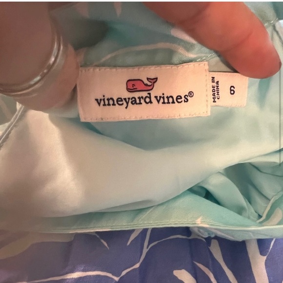 Vineyard Vines long ombré dress. Size 6 - Picture 2 of 5